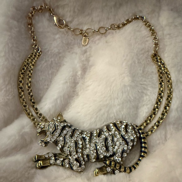 Vintage Amrita Singh Tiger Necklace Featuring Australian Rhinestones - Picture 3 of 12